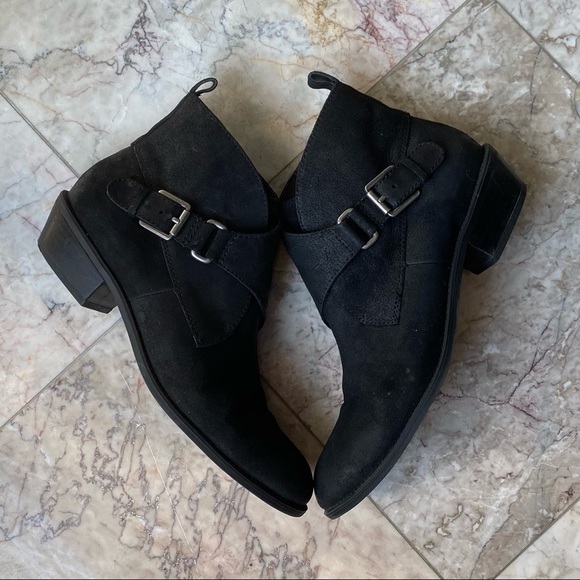 Black Leather Nubuck / Suede Boots/ booties with low heel. - Picture 2 of 15